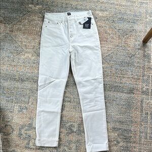 NWT women’s GAP White Button-Fly Cigarette Jeans